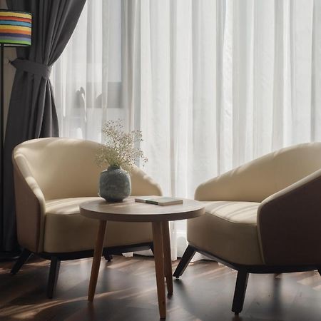 Holi Anna Hotel На Транг Екстериор снимка