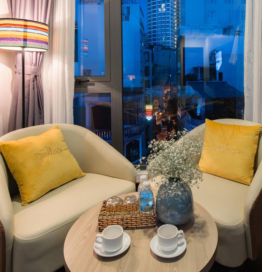 Holi Anna Hotel На Транг Екстериор снимка